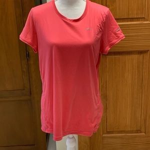 NIKE nikemiler DriFit running t shirt XL